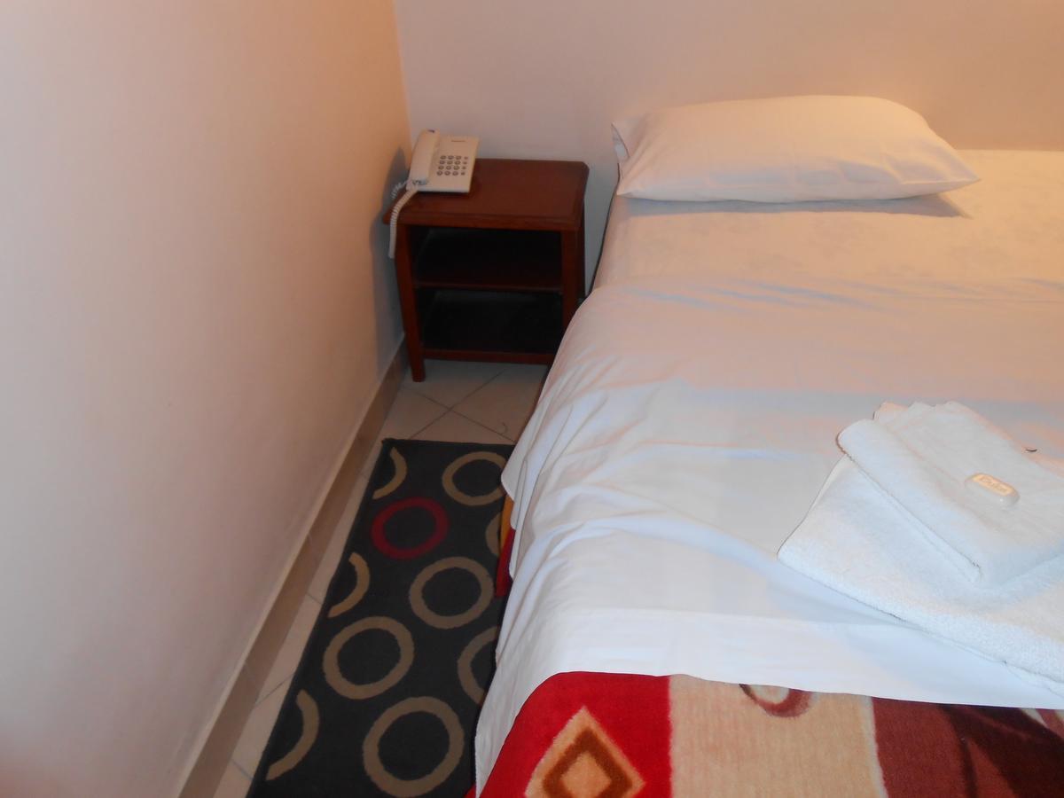 Hotel Florencia Termas de Rio Hondo Ngoại thất bức ảnh